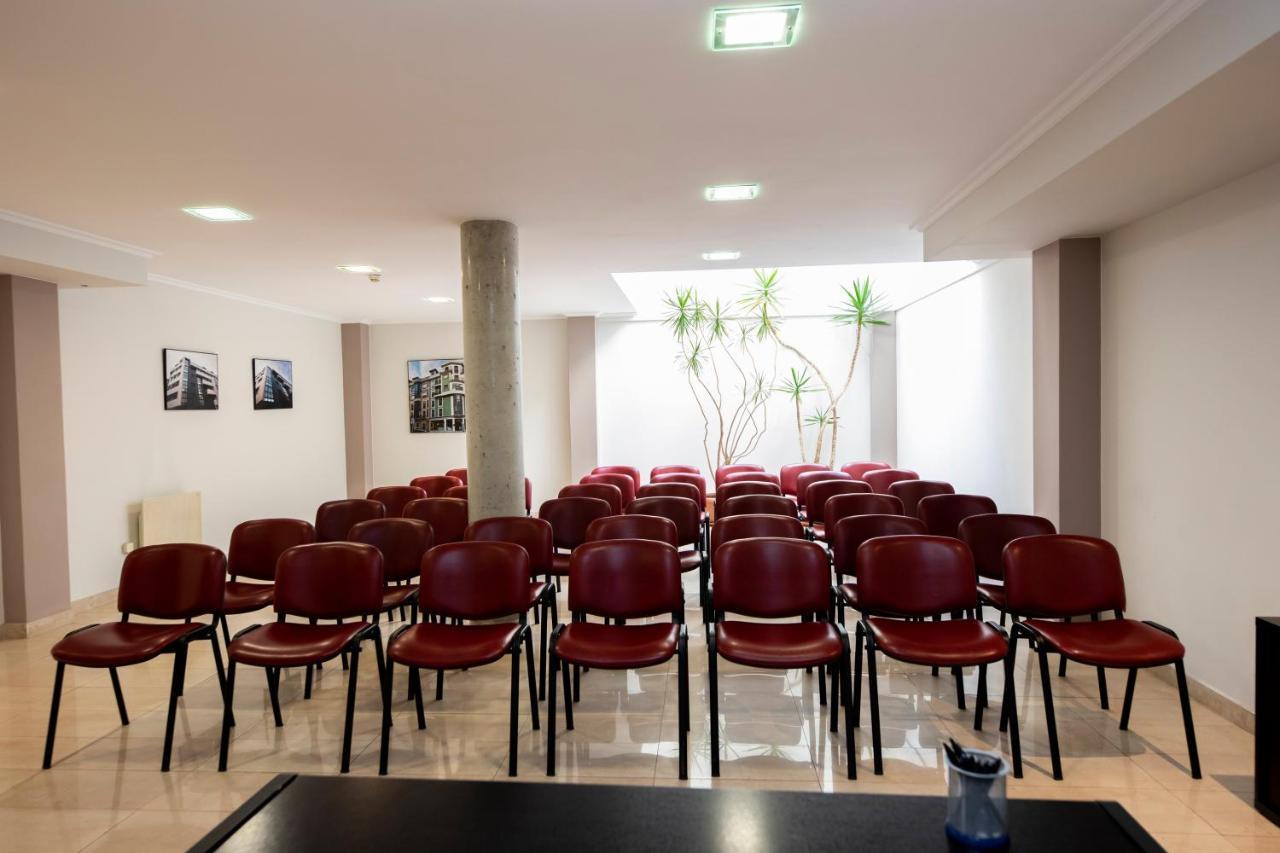 Apartamentos Cean Bermudez Gijón Exteriör bild