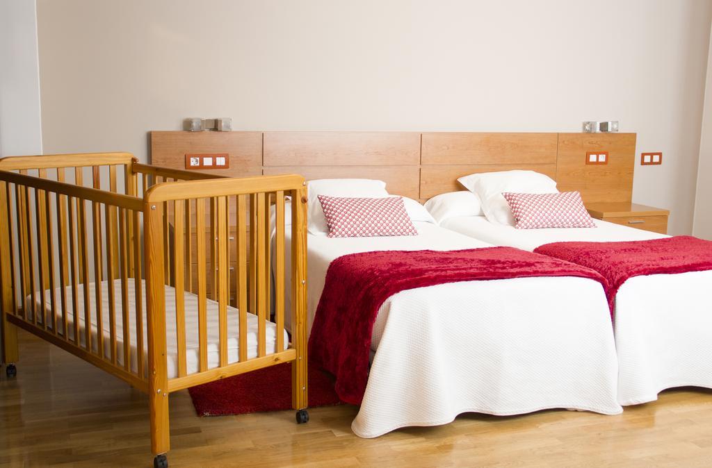 Apartamentos Cean Bermudez Gijón Exteriör bild